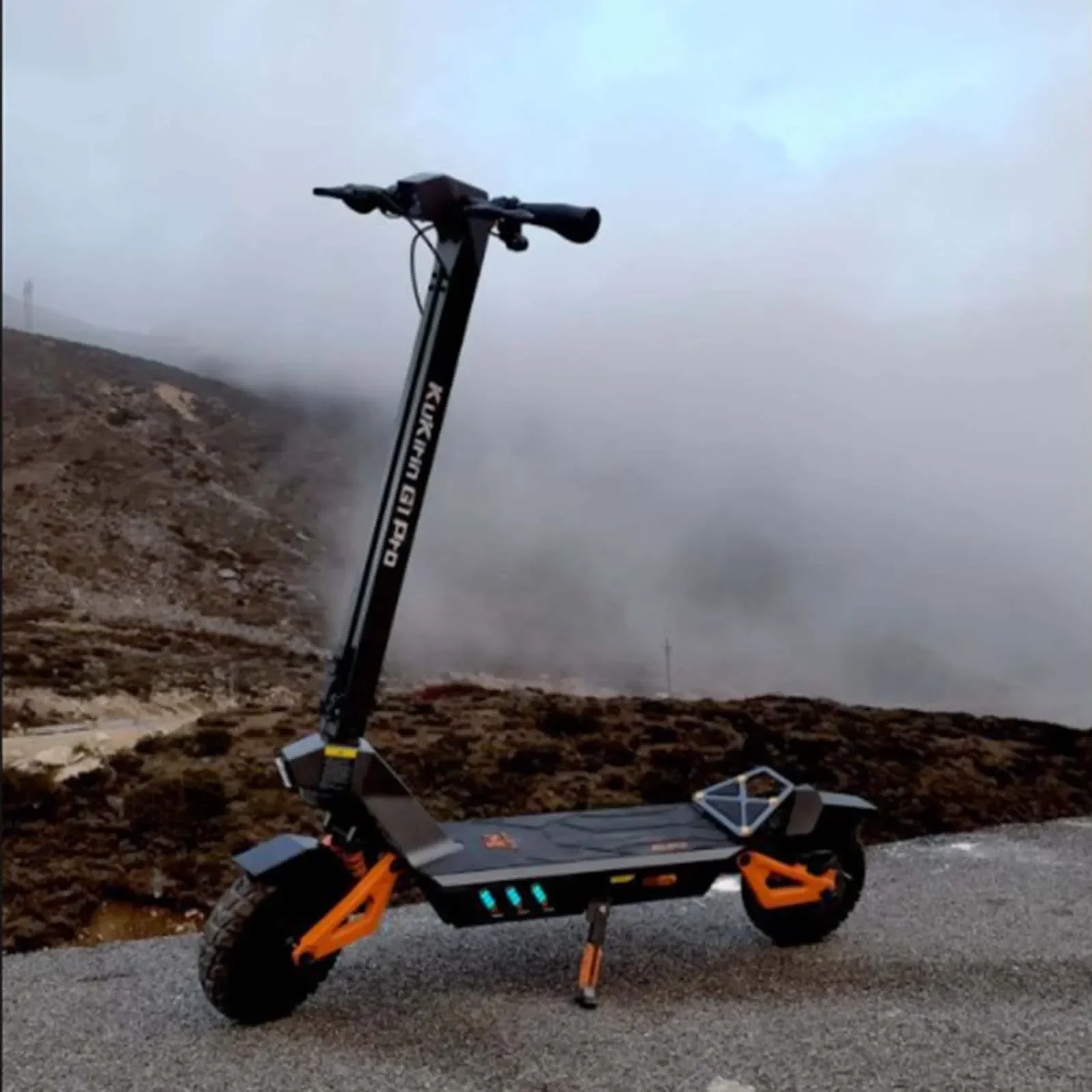 Adult Electric Scooter 48v 20ah max speed 55km/h 10 inch off-road tyres foldable escooter kukirin G1 pro peak 2200w dual motor