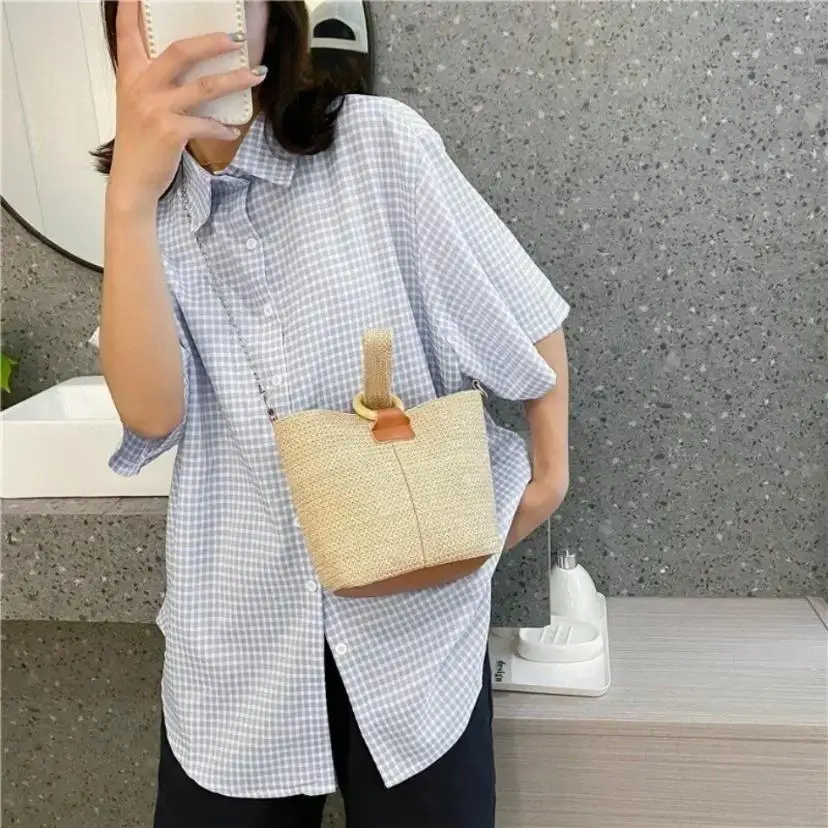 1 Pcs New Versatile Crossbody Bucket Bag Small Fresh Handbag Student Woven Bag Forest Style Beach Grass Woven Bag Women's Bag