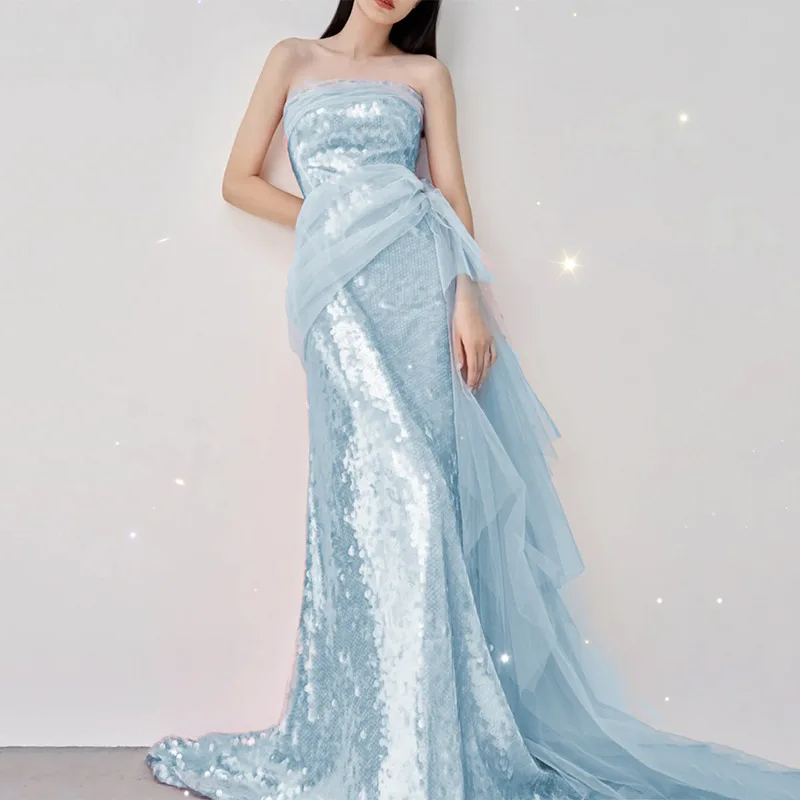

Blue host evening dress starry sky beads super immortal luxury mermaid dress toasting gown annual meeting bra wearing model show