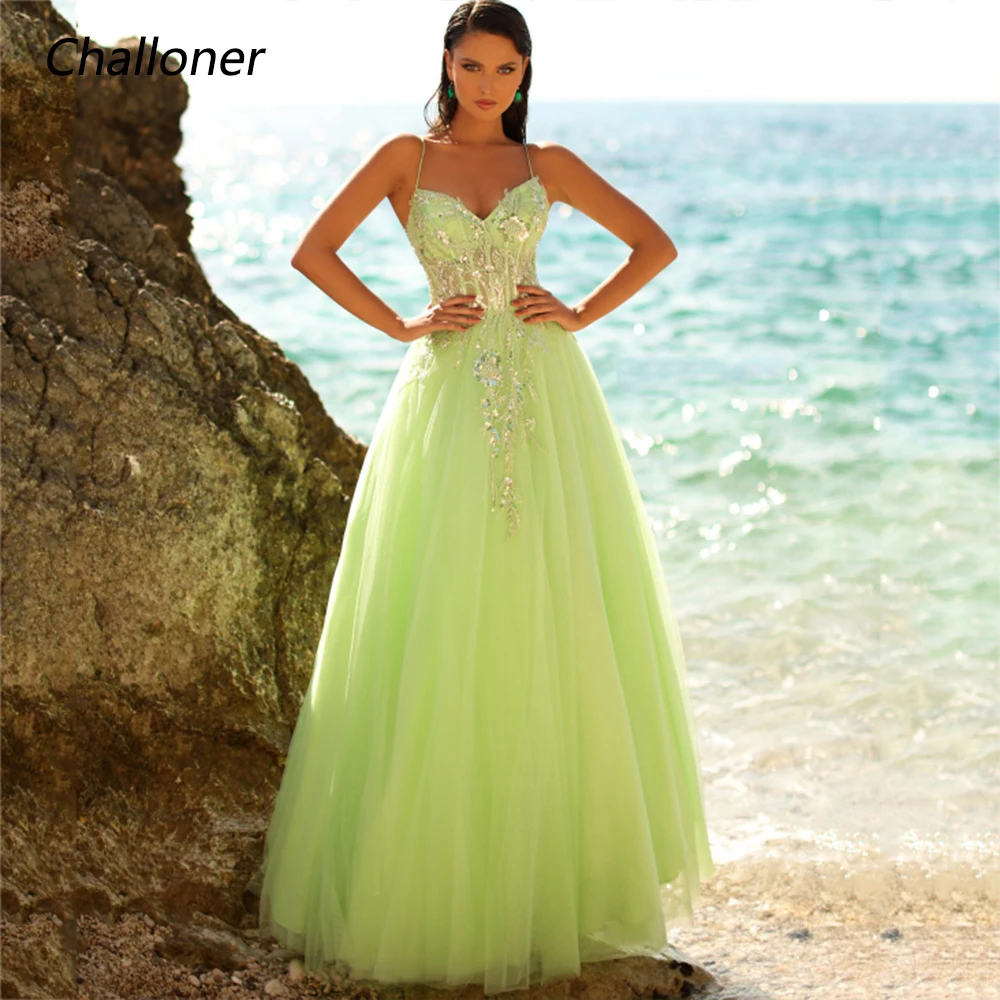 

Challoner V-Neck Spaghetti Straps A-Line Prom Dresses Appliques Sequined Backless Floor Length Party Gown Vestidos De Gala New