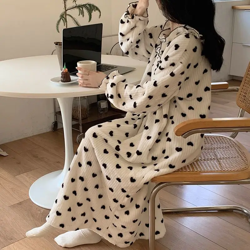 Winter Nightgown Women Coral Fleece Flannel Nightdress Sleepshirt Princess Sweet Cute Home Dressing Gown Long Nightwear Pajamas