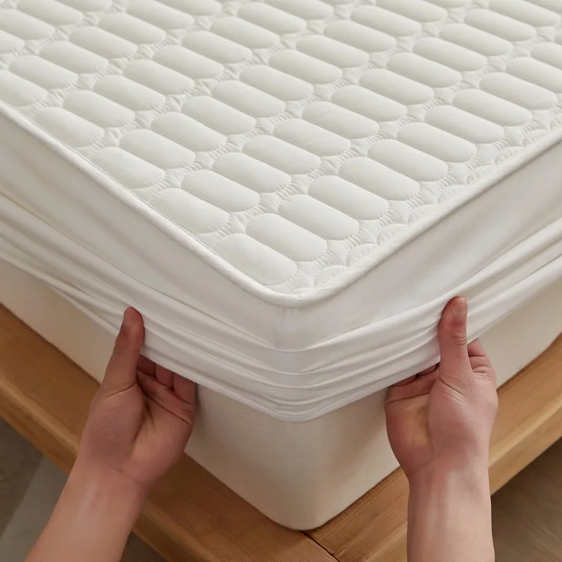 Description Picture 4 of itemWinter Plaid Cotton Waterproofing Bedspread Elastic Inclusive Bed Cover Quilted Solid Double Bed Cover Non-Slip Bed Blanket