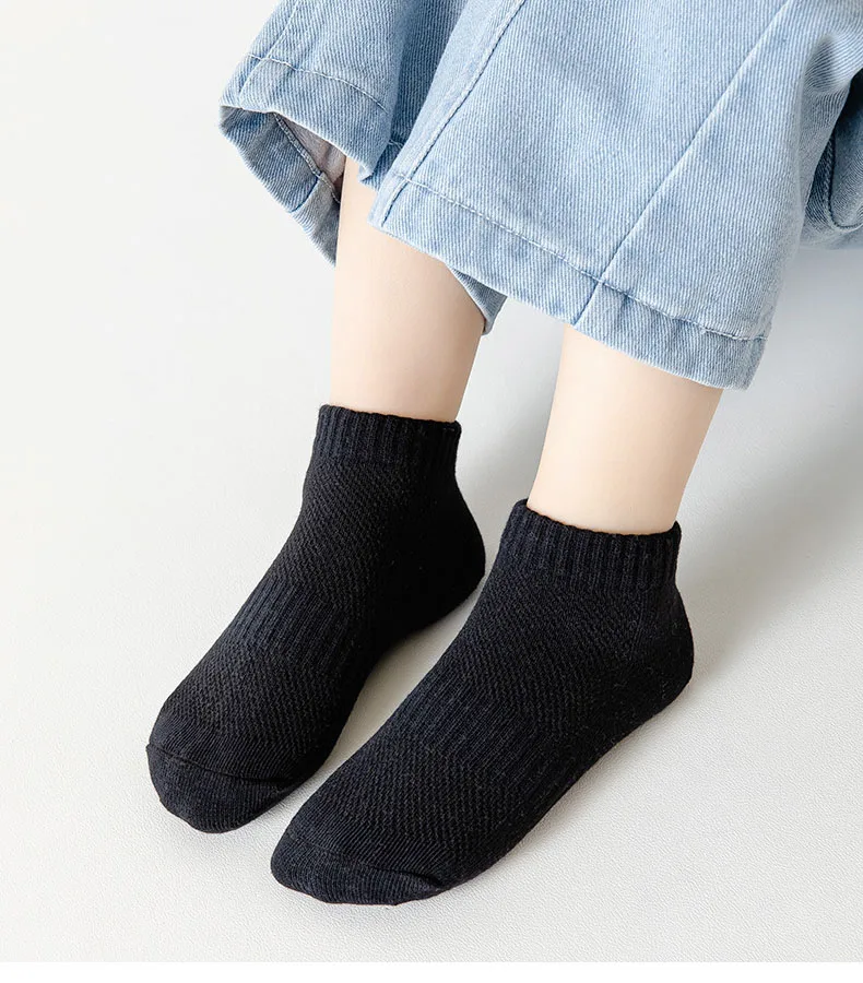 5 Pairs/Lot 2023 Sommer Neue Kinder Baumwolle Socken Mode Schwarz Weiß Grau Für 1-12 Jahre Kinder teen Student Baby Mädchen Jungen Socken – Detail 1