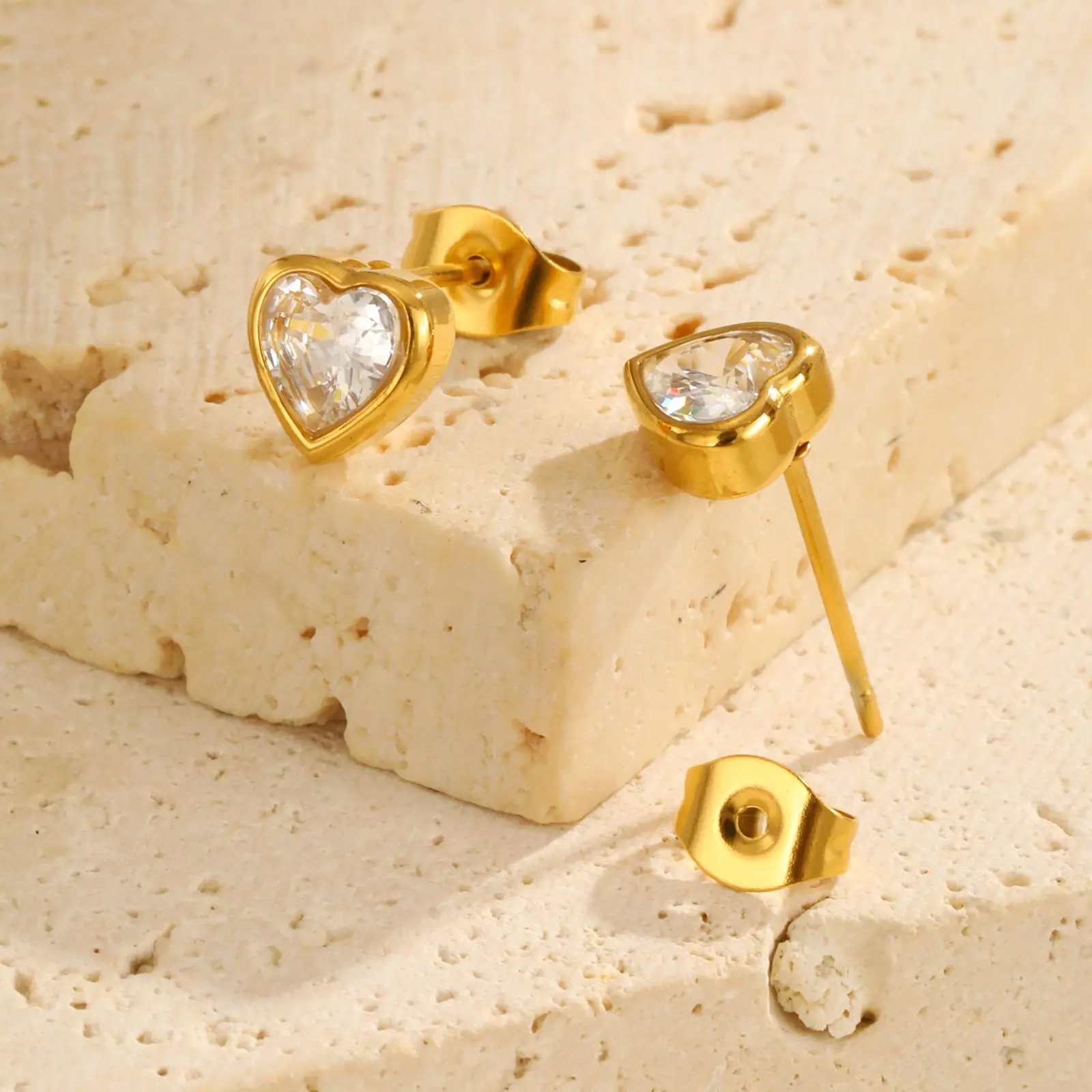 Orecchini A Cuore In Argento 925 Con Zirconi AAA - Donne E Ragazze, Piccoli E Luminosi, Ipoallergenici, Disponibili Argento E Oro