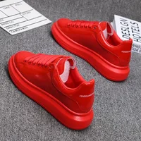 Chaussures pour hommes laquées rouges, chaussures de skate décontractées noires tendance, chaussures de tennis de plein air, chaussures de marche universelles pour hommes et femmes 3