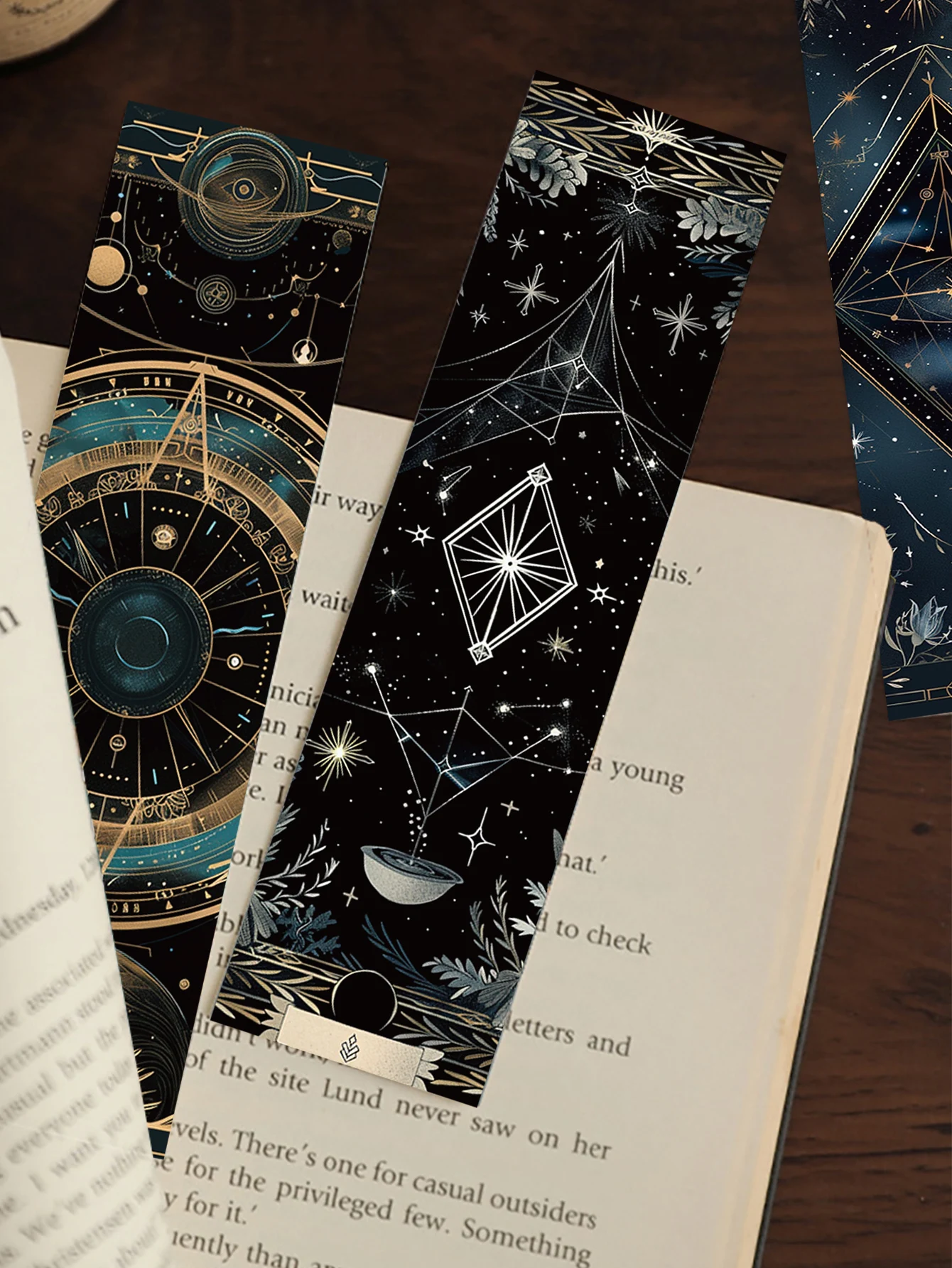 Baroque bookmarks 30pcs Reading pages Book annotated notebooks Paper cards Cosmic decoration Creative Student Gift stationery