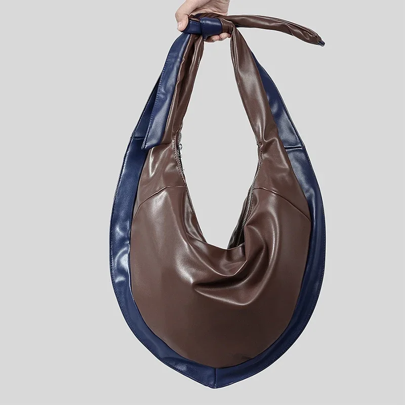 

New Fashion Folded Design Dumpling Bun Casual Large Capacity Knot Shoulder Strap Horn Bag Versatile Commuting Totebags for Women