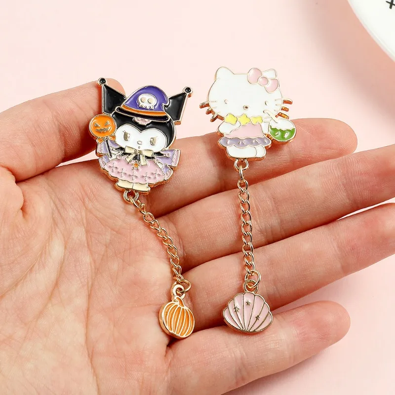 Sanrio Brooches Anime Hello Kitty Kuromi Cinnamoroll Lapel Pins