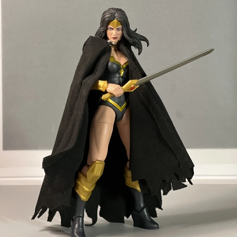 Custom 1/12 Scale Female Dc Wonder Woman Gal Gadot Hooded Damaged