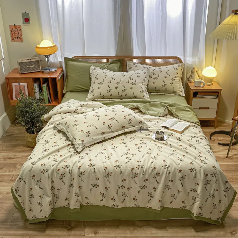 

Summer Cooler Quilt Bed Sheet and Pillowcases Luxury Skin-friendly Queen King Size Comforter Bedspread Bedding Set Thin Blankets