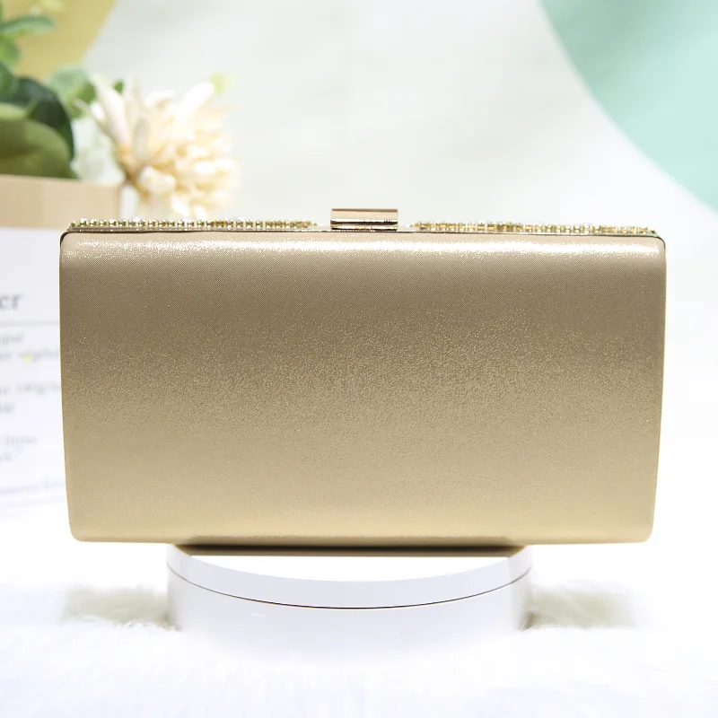 Elegant Evening Clutch Bags Women 2023 Fashion Plastic Pearl Dinner Handbags Shoulder Bag Wedding Party Crossbody Bags Purse