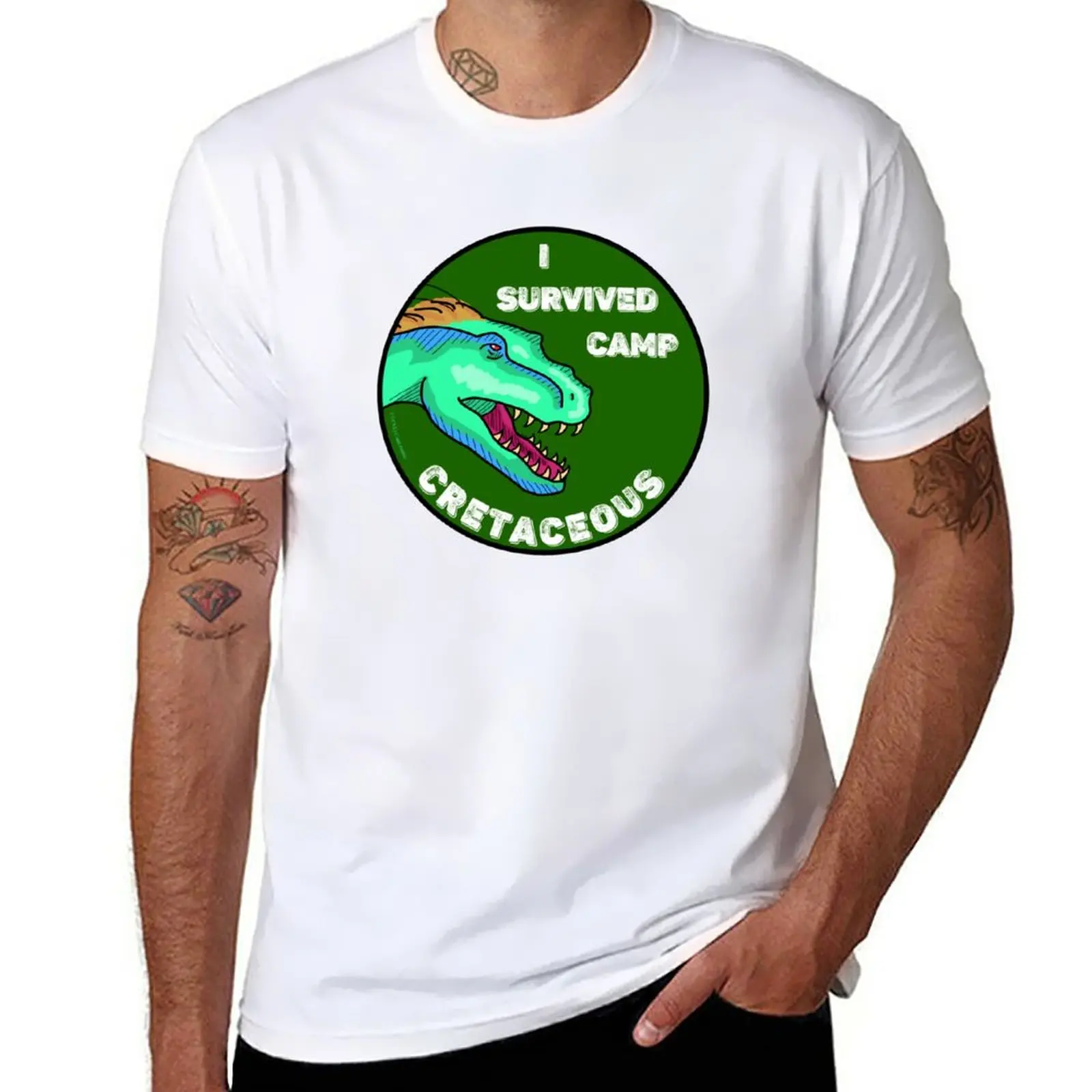 New Camp Crema Badge - Jurassic World T-Shirt Felpe T-Shirt Oversize T-Shirt Da Uomo