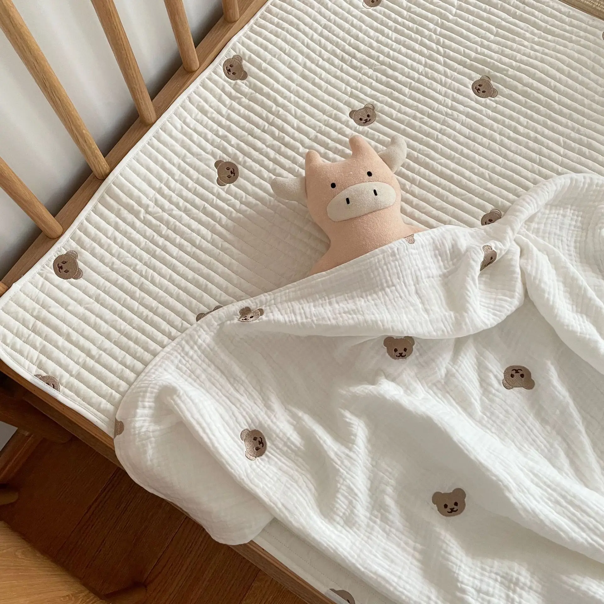 100% cotone ricamo orso trapuntato lenzuola neonato bambini culla sottile  pad letto neonato Jacquard garza presepe materasso - AliExpress