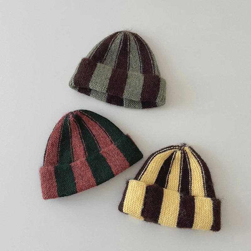 Winterliche Strickmütze für Kinder 2-7 Jahre, Beanie-Mütze für Jungen, Niedliche Wassermelonen-Acrylmütze für Jungen/Mädchen.