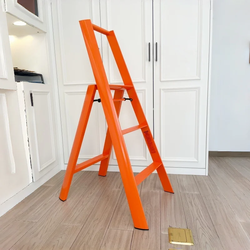 Aluminium-Klappleiter, 3-Stufen-Leitern, Küchenhocker mit Anti-Rutsch-Pedal, tragbare, robuste Klappleiter für Zuhause, Küche, Büro