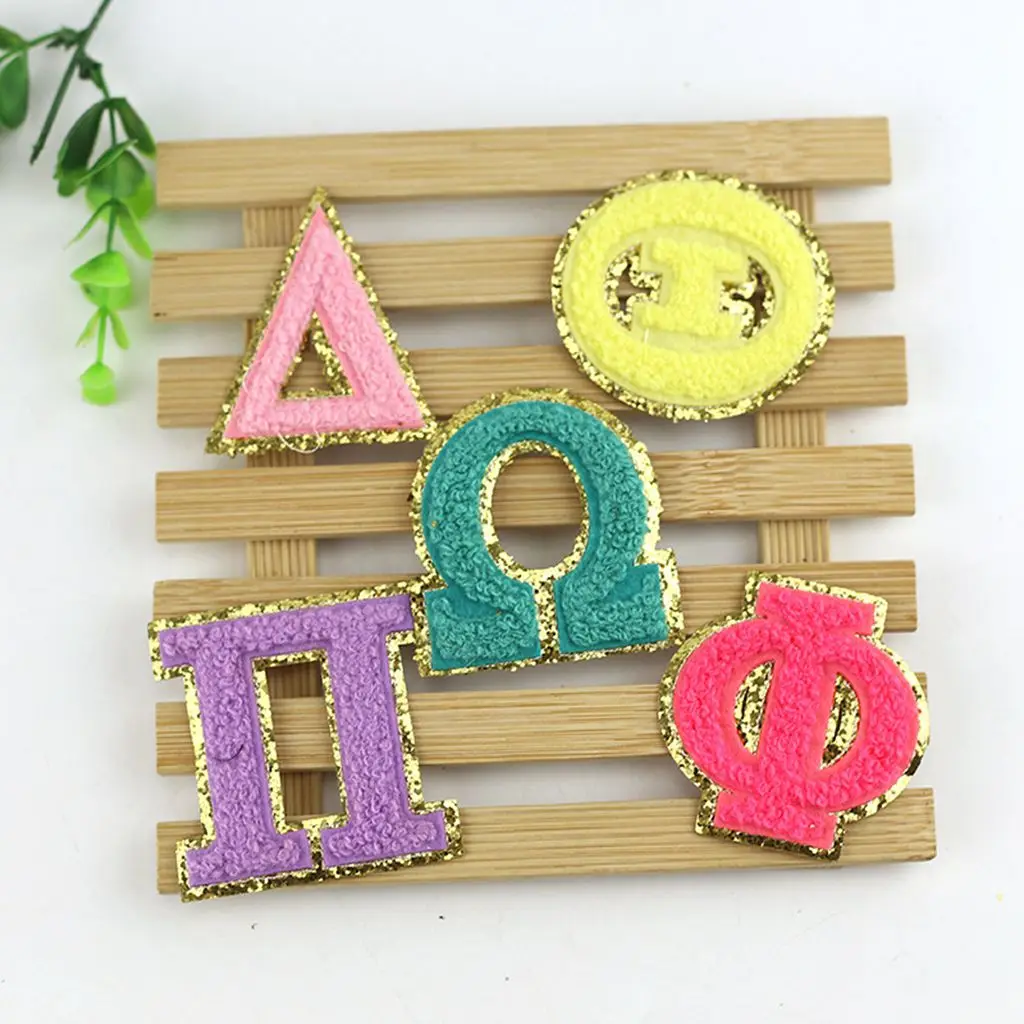 2022 New 3D Colorful Castle Bow Chenille Embroidered Patches Iron on Embroidery Sewing On Badges Children kids Clothing Stickers 