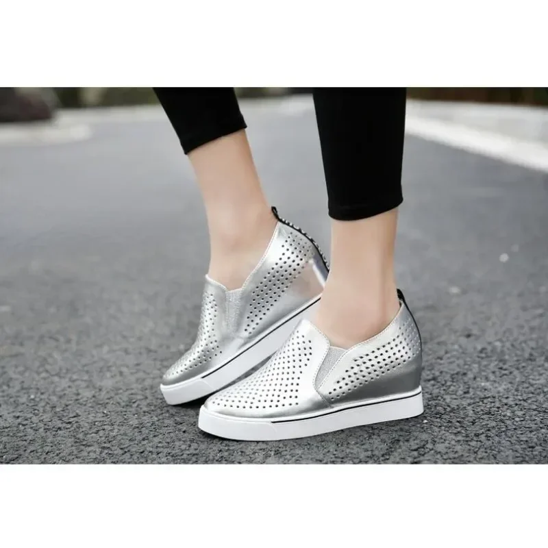 

OLOMLB 2023 Fashion Platform Wedge Elegant Woman Shoes White Mesh Breathable Sneakers Women Black Heightening Casual Sneaker