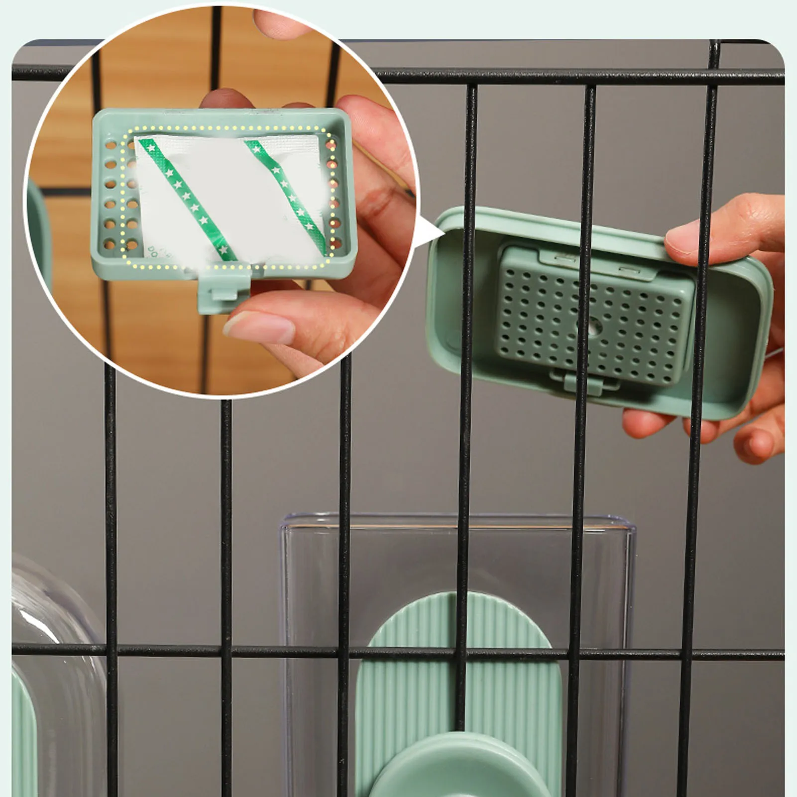 Hanging Bowl Food Water Dispenser Hanging Automatic Food Water Dispenser Safe Cage Cat Food Water Dispenser with Bowl for Pet