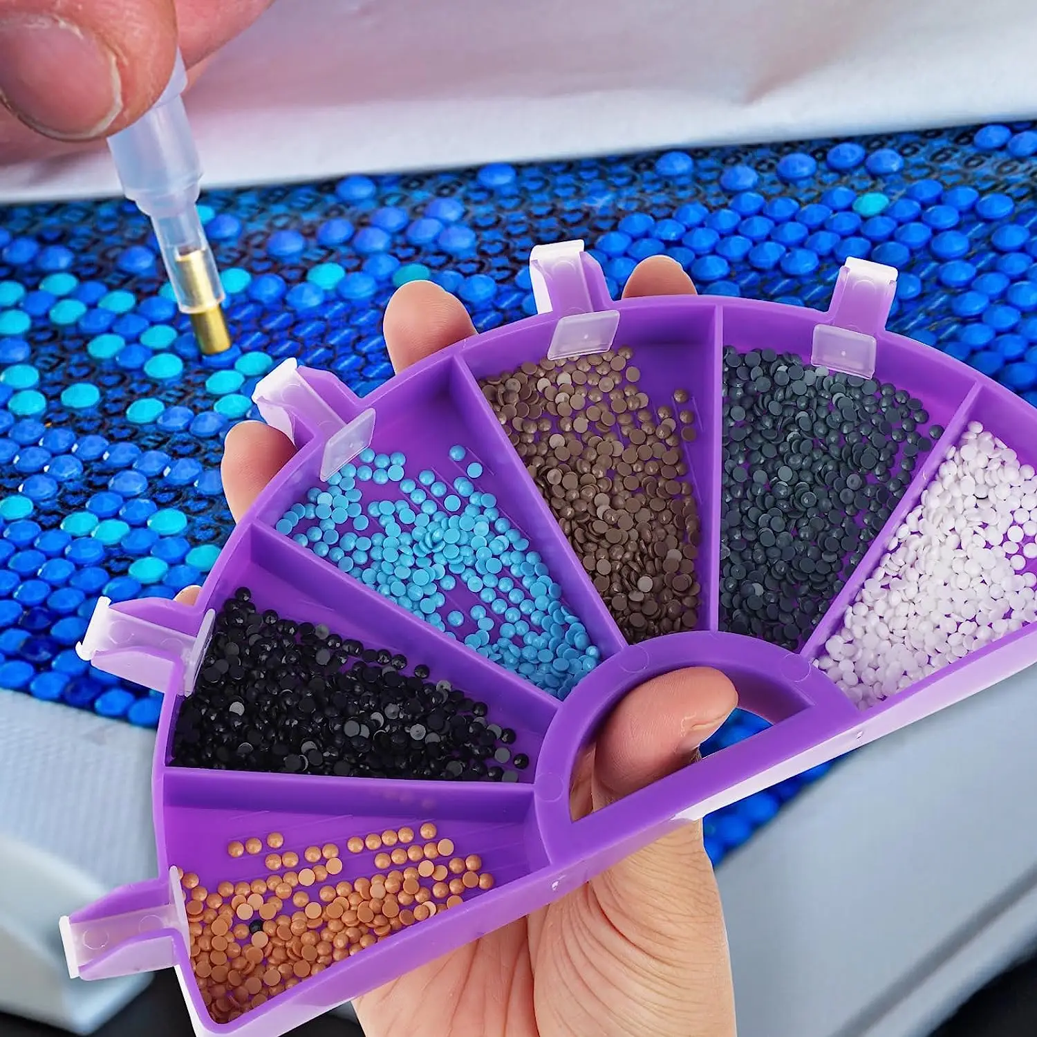 

Large Capacity Diamond Painting Tray Tools Kit DIY Embellishment Art Tool Accessories Plastic Drill Storage Container