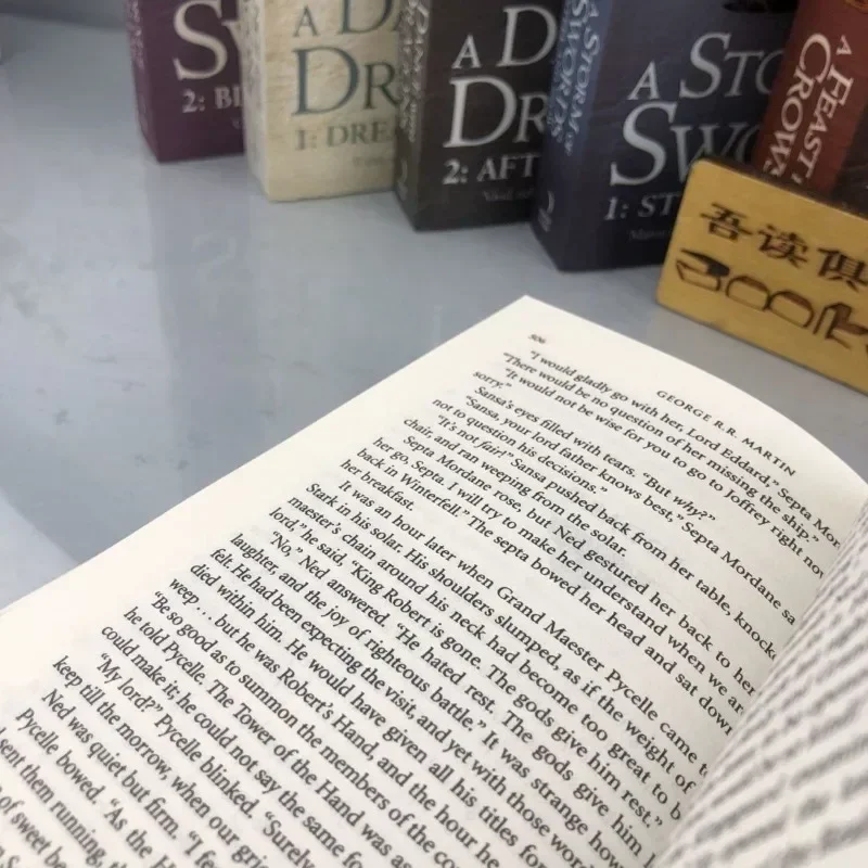 English A Song of Ice and Fire Complete Set of 7 Books in