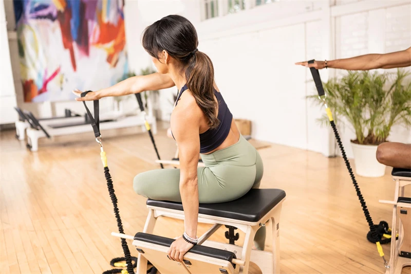 Home Use Fitness Equipment Pilates Combo Chair EXO Chair Bundle With Slastix Resistance Bands And Accessories