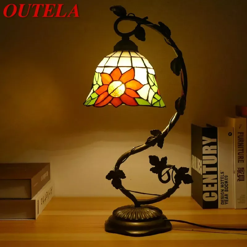 

OUTELA Tiffany Table Lamp American Retro Living Room Bedroom Lamp Luxurious Villa Hotel Stained Glass Desk Lamp