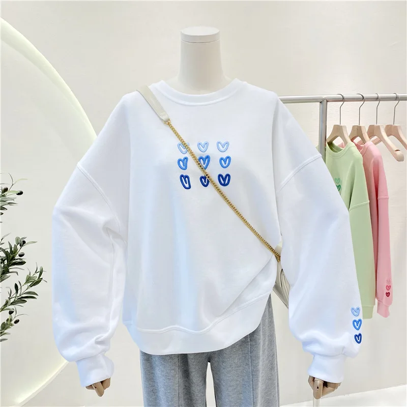 Child Girl Spring and Autumn Long sleeved Round Neck Love Sweater Soft and Comfortable Pullover Children's Loose Tops