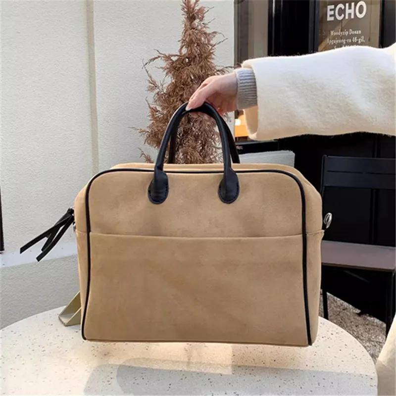 Tote Bag Women's 2025 New Autumn and Winter High-end Niche Design Large-capacity Retro Commuter Handbag