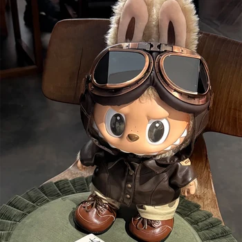 Alternative view of Labubu Gigante Set Vinyl Doll