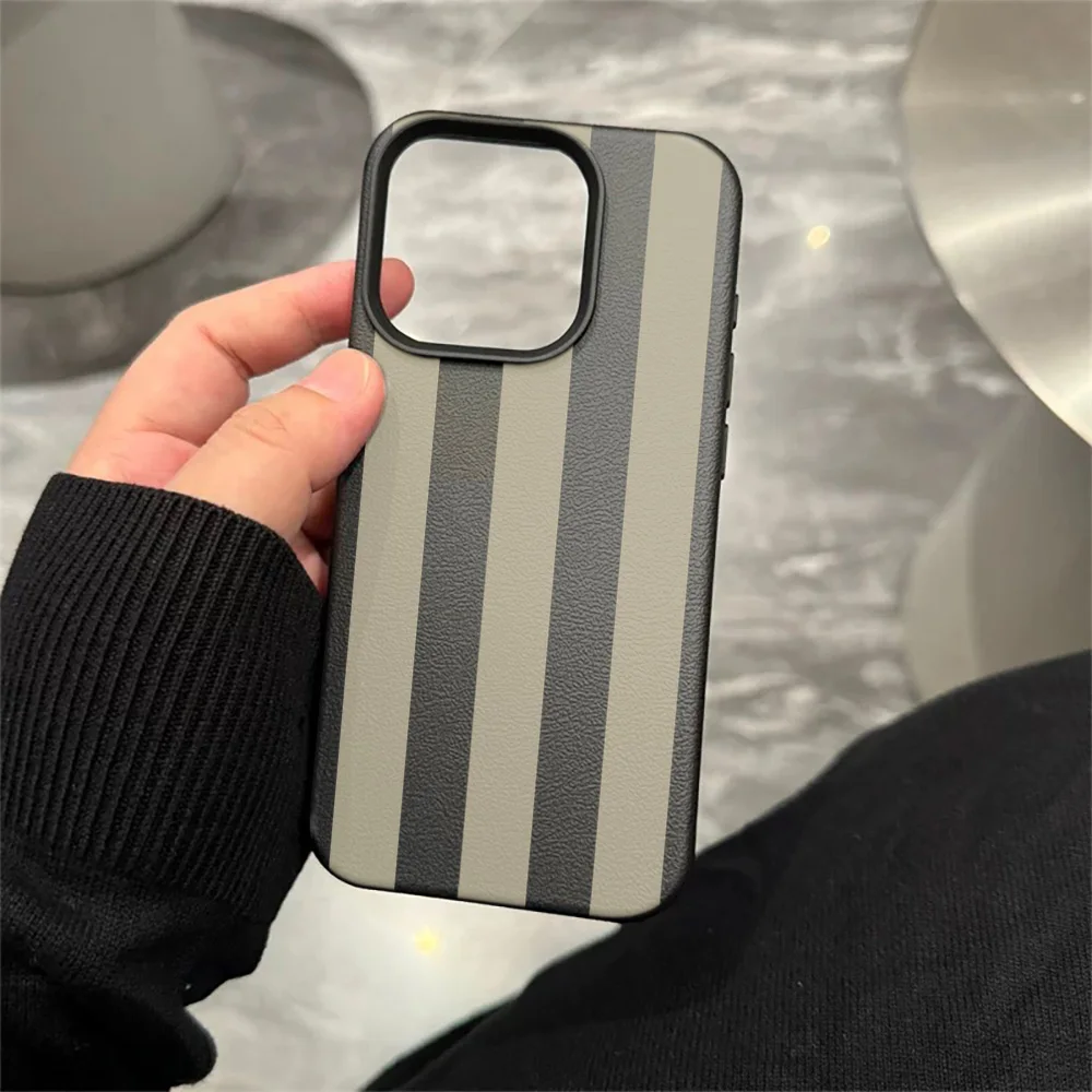 Ultra Slim High Quality Shockproof Phone Case with Wide Stripe Design