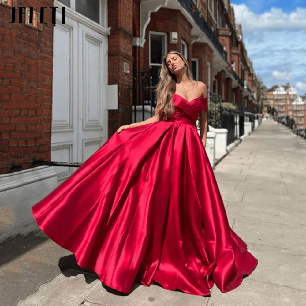 

Red Off Shoulder Satin Pleats Graduation Evening Dresses for Women Elegant Backless A Line V Neck Prom Party Gowns فساتين السهرة