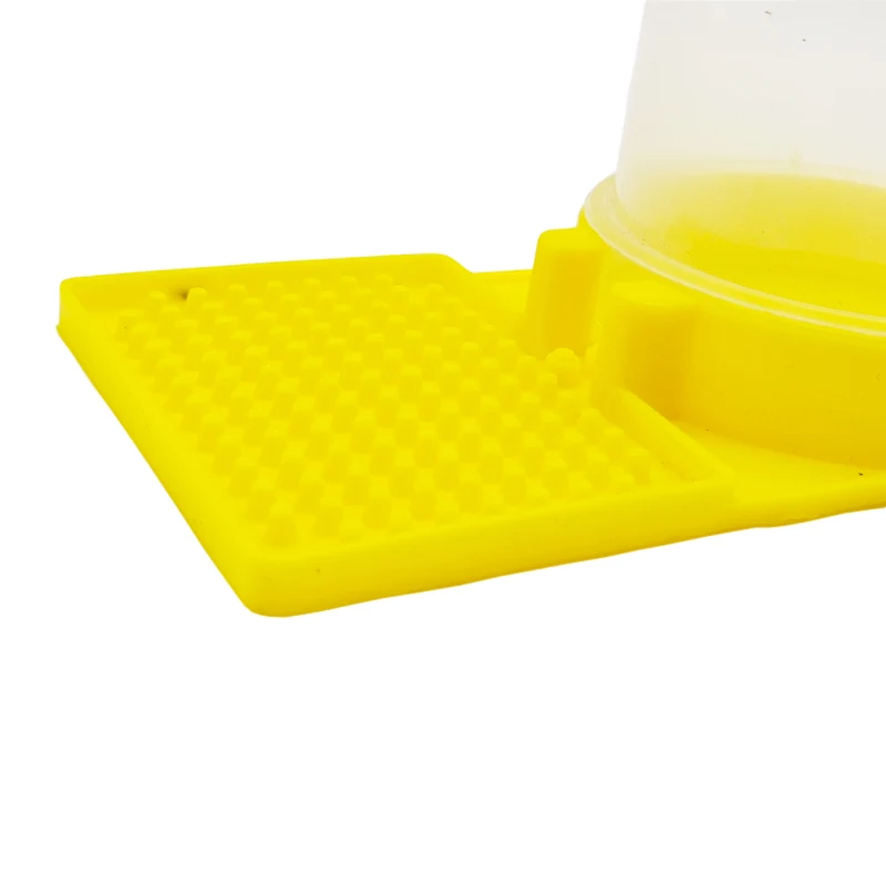 2 types Beekeeping Bee Feeder Honey Bee Drinking Water Feeding Watering Bees Tools Supplies Feeding Plastic bee Drinker Tool 3