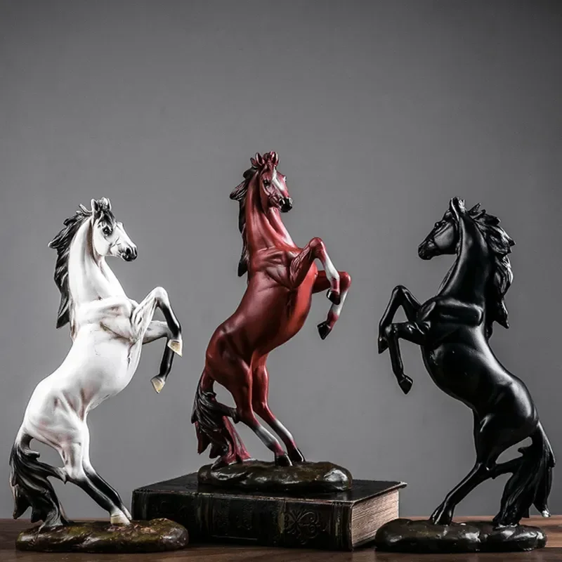 

Европейская полимерная статуя лошади, украшение для гостиной и офиса, аксессуары для дома, скульптура лошади, современное искусство