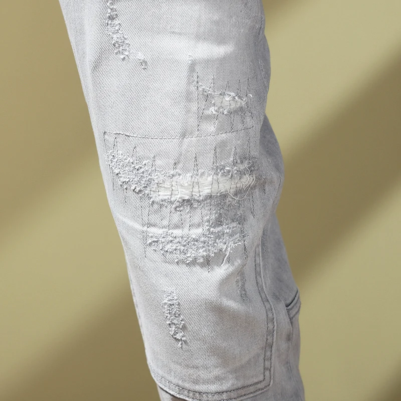 Street Fashion Men Jeans Retro Light Gray Elastic Stretch Skinny Fit Ripped Jeans Men Embroidery Patched Designer Hip Hop Pants