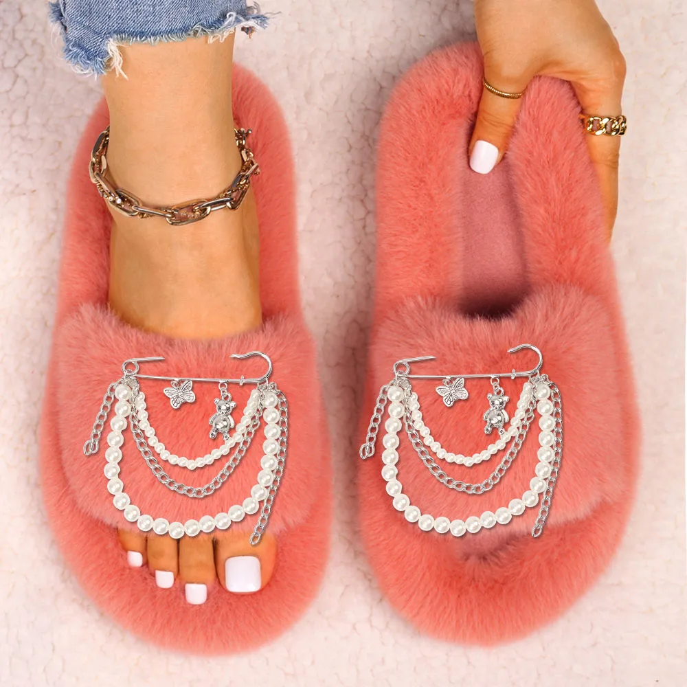 Women's Slippers Shoes Faux Fur Slides Pearl Chain Decor Flat Sandals Designer Flip Flops Female Winter Plush Slippers 2022 New