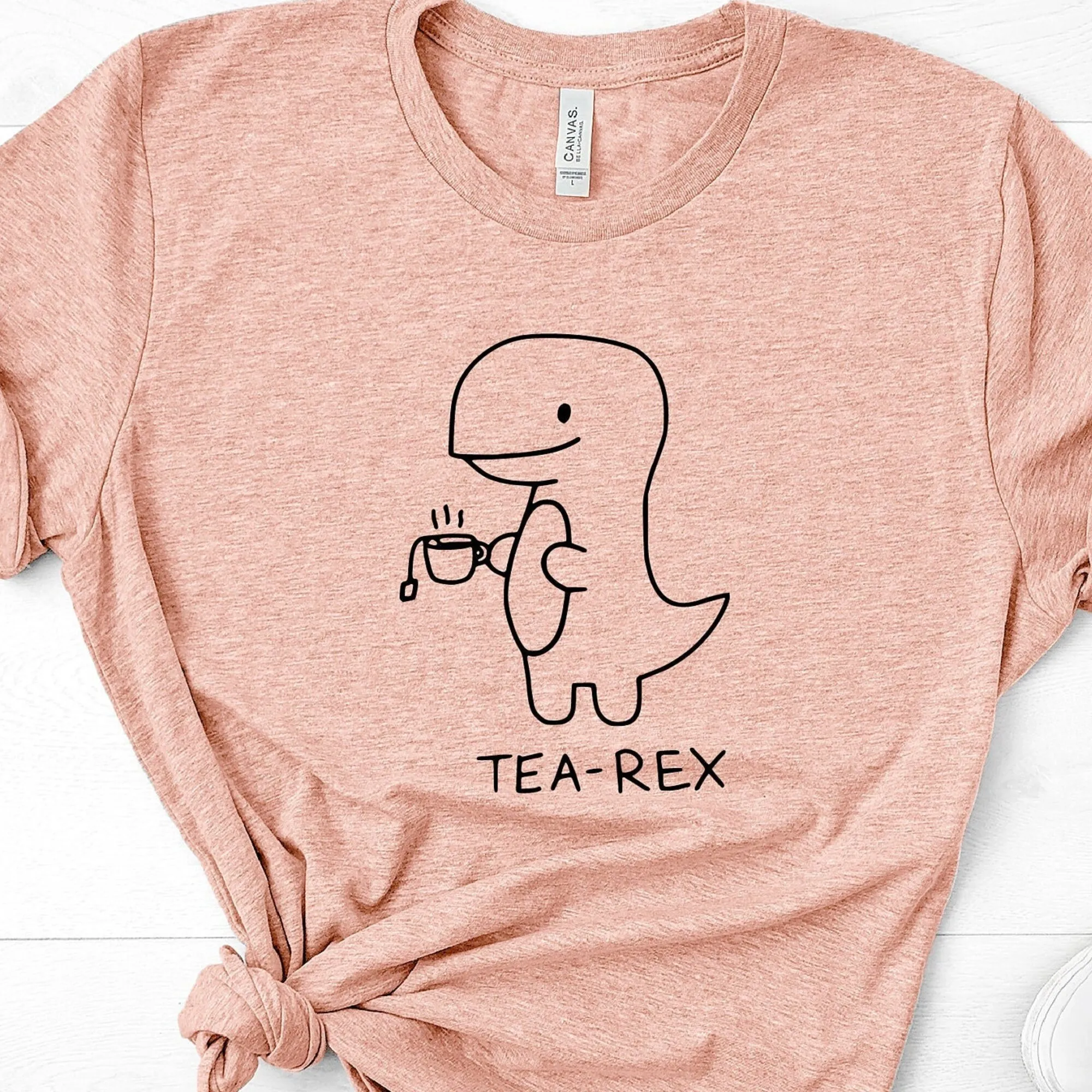 Tea Rex Cute Dinosaur T Shirt Mom Lover Dino Coffee Punny 'Tea Rex' Compleanno