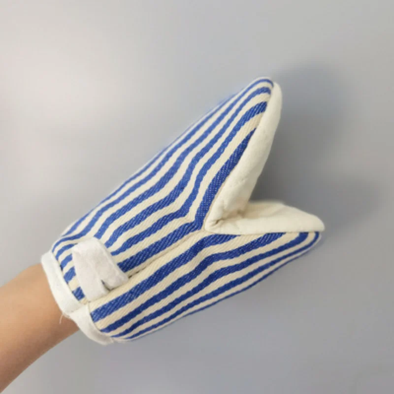Heat-insulating Gloves Potholder Kitchen Anti-scald Microwave Gloves High Temperature Resistant Kitchen Baking Oven 1PC