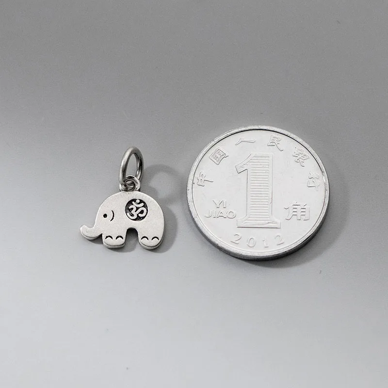 S925 Silver Plain Silver Old Vintage Pattern Elephant Pendant Hand String Pendant Handmade Rope Material Accessories