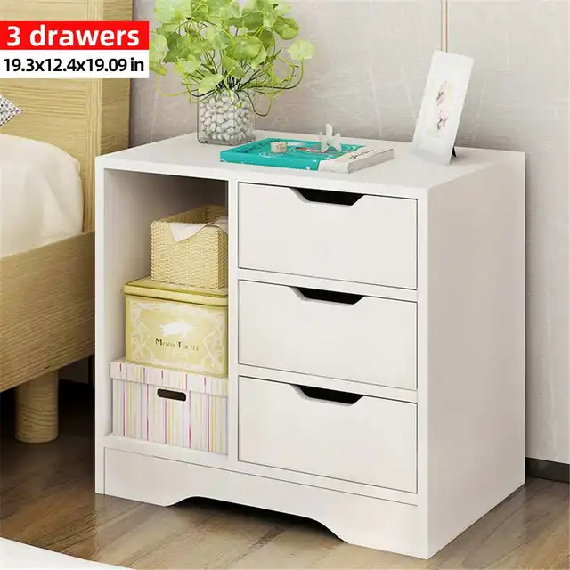 B 3 drawers