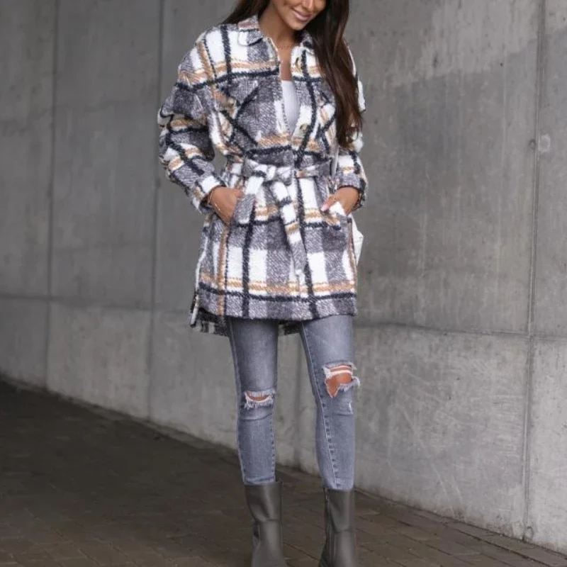 2023 Autumn and Winter Fashion Strappy Plaid Woolen Coat Lapel Single-breasted Temperament Mid-length Casual Women's Clothing