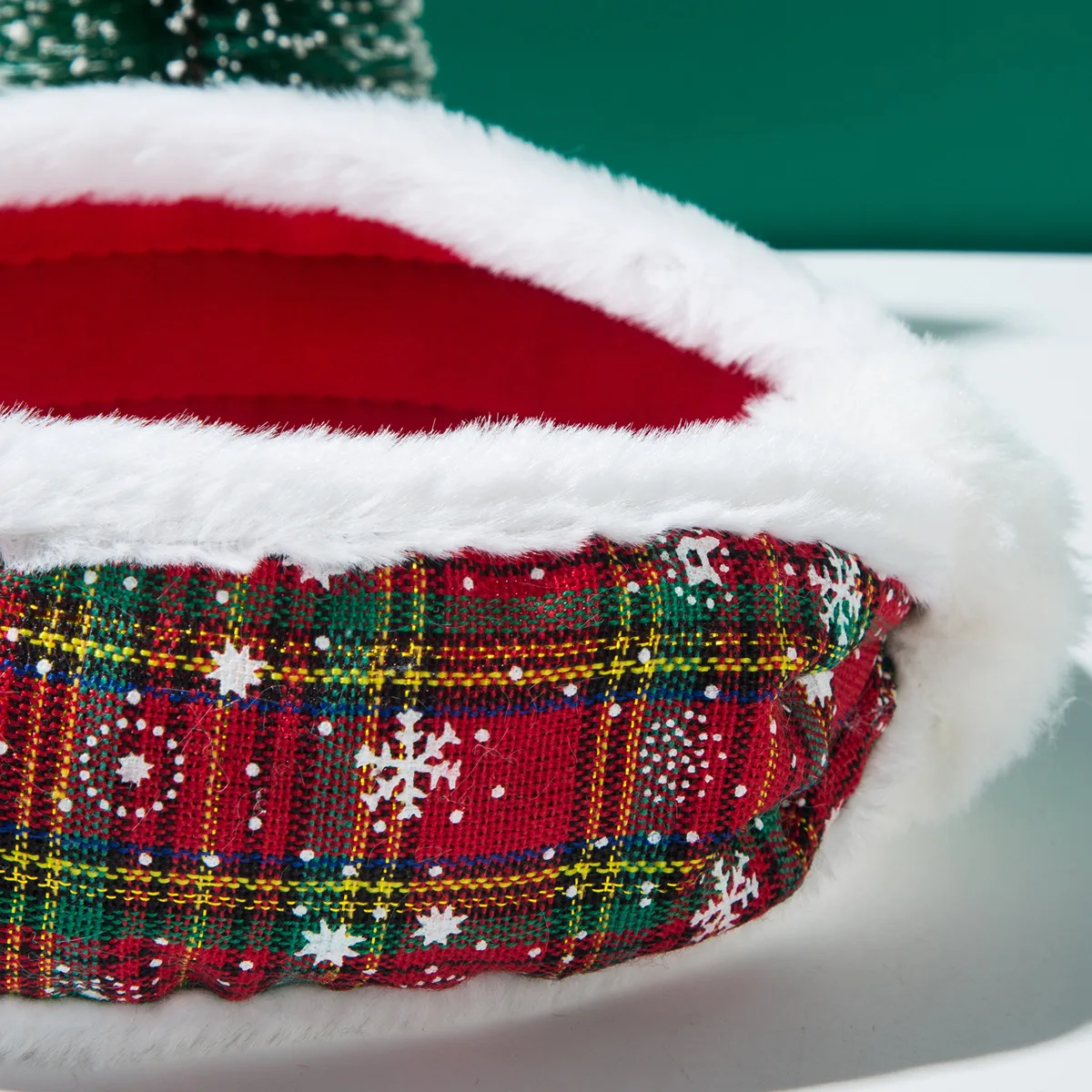 Neues Weihnachts-Herbst- und Winter-Xiaoxiangfeng-bedrucktes Stoff-Plüschsaum-festliches Stirnband – Detail 4