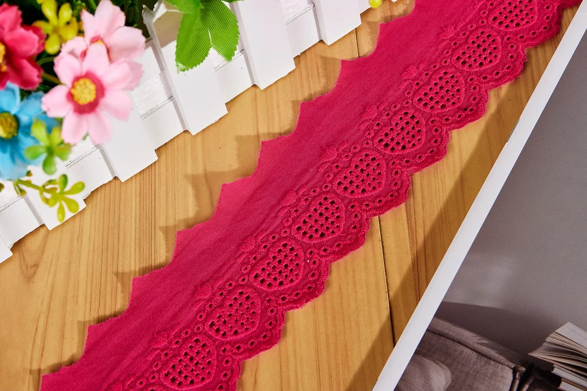 Herz bestickte Baumwoll spitze mit Kanten besatz, Tuch Dekor, Band, Näh handwerk, Rot, Schwarz, Weiß, 100% Baumwolle, 2 Yard, 6cm breit – Detail 7