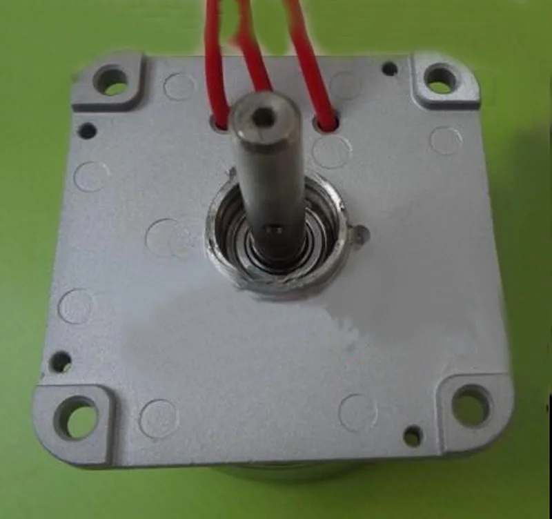 Homemade three-phase ac permanent magnet wind turbine low resistance hand generator