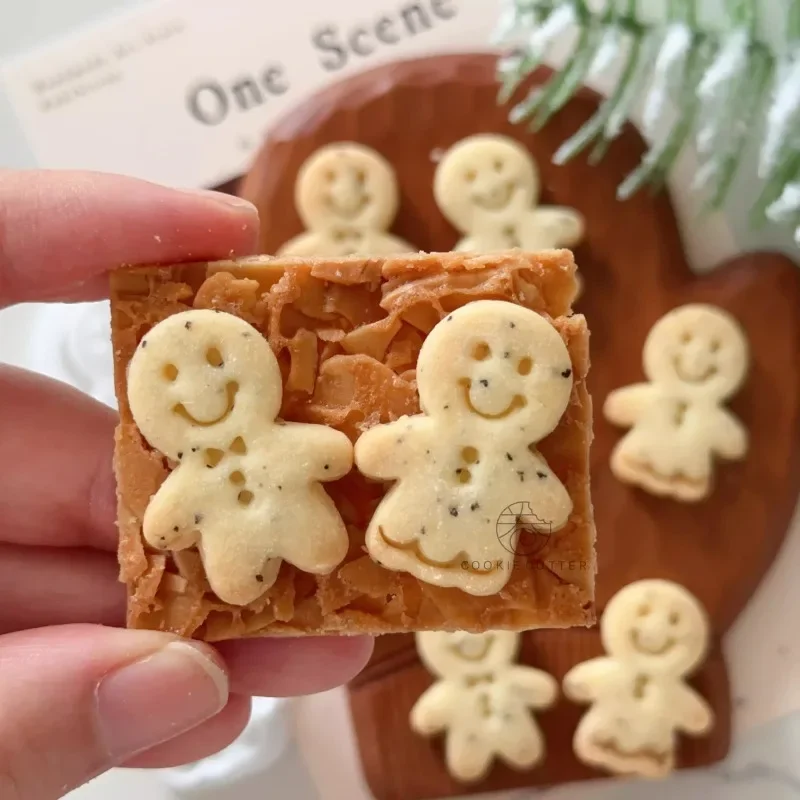 Description Picture 3 of itemChristmas Mini Gingerbread Man Cookie Mold Mini Fondant Cake Cutter Baking Tool Small Size Cookie Cake Decoration Tools