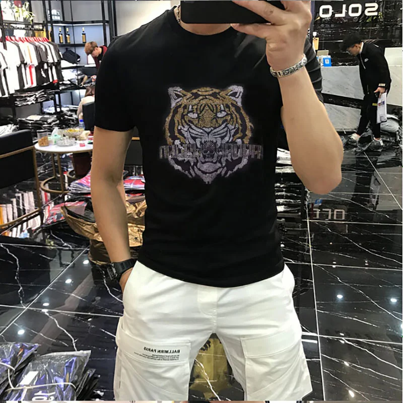 Men's T-shirt With Decorative Studs And Short Sleeves For Men_voghion.com