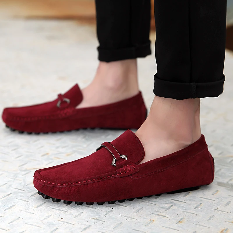 New Designer Men Moccasins Casual Shoes Red Gray Blue Youth Classics Business Moccasin Loafers Suede Leather Adult Leisure Shoes