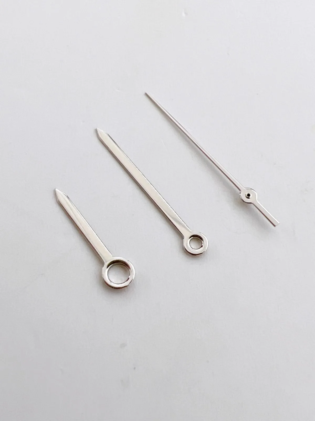 

Модифицированные аксессуары для часов, новые простые полированные нелюминесцентные стрелки, совместимые с движениями NH35/364R/7S