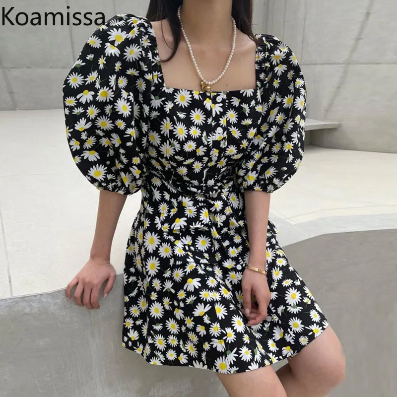 Рисунок 5 - Женское короткое платье с коротким рукавом