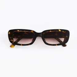 Chic Vintage - Inspired Green Square Sunglasses with UV400 Protection (Leopard brown)