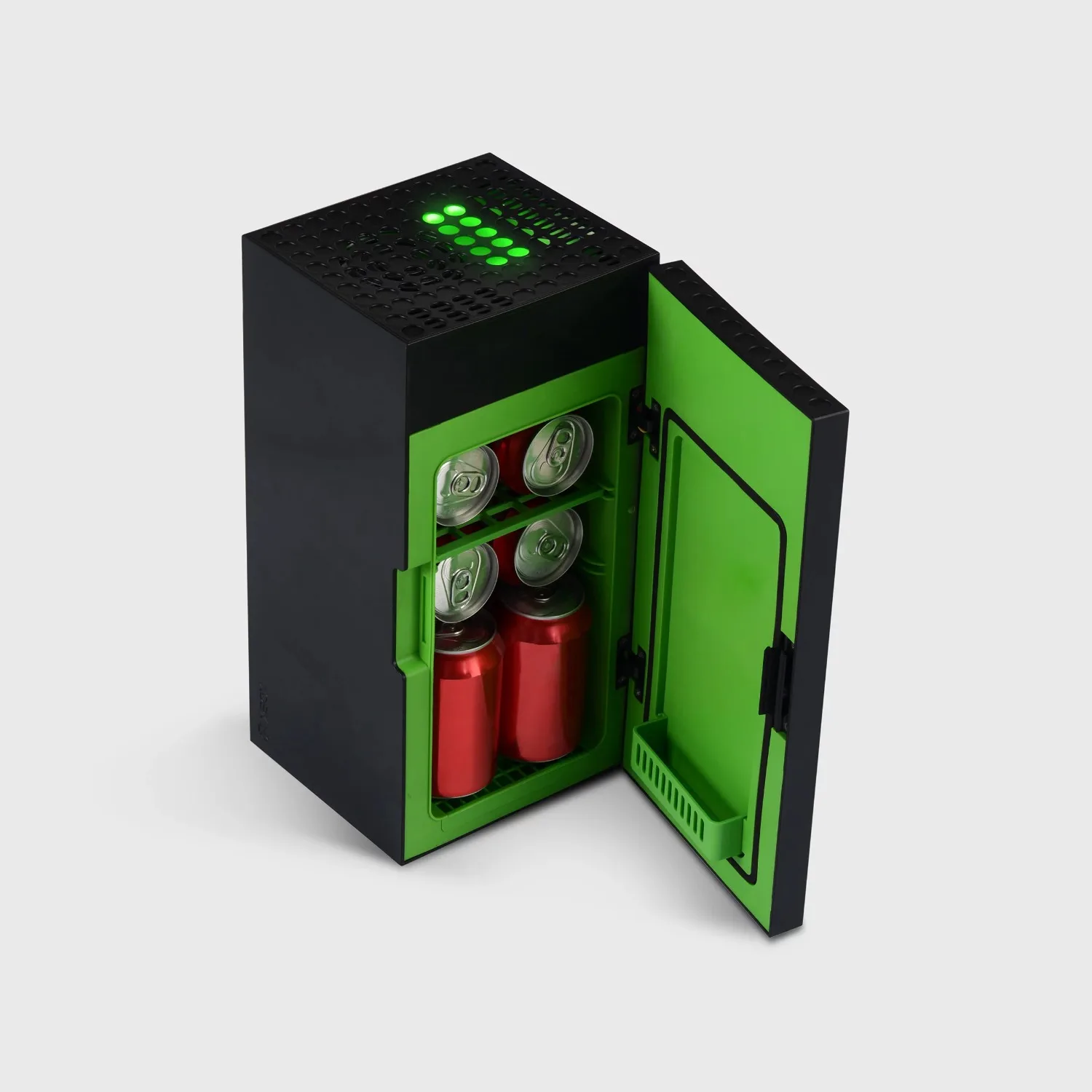Mini Refrigerator Small Portable 8 Cans (Thermoelectric Cooling Chip)